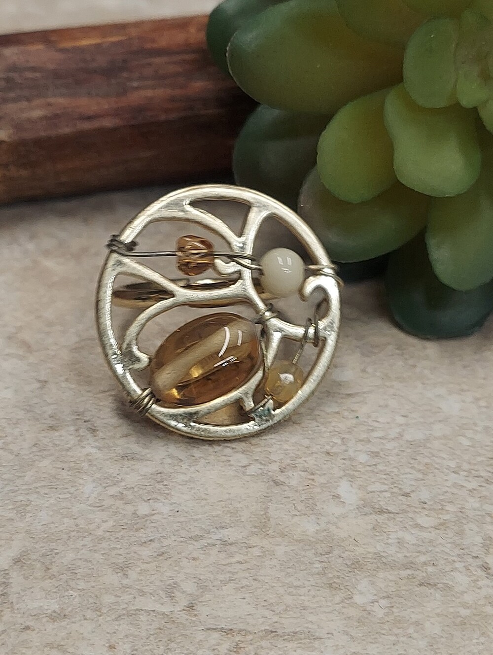 R113 Artisan Gold-Tone Mixed Wire Wrapped Beaded Round Adjustable Ring